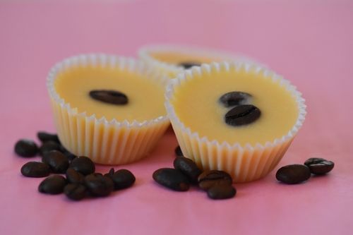 Milch-Kakaobutter Badepraline Kaffee Zellglas Tütchen